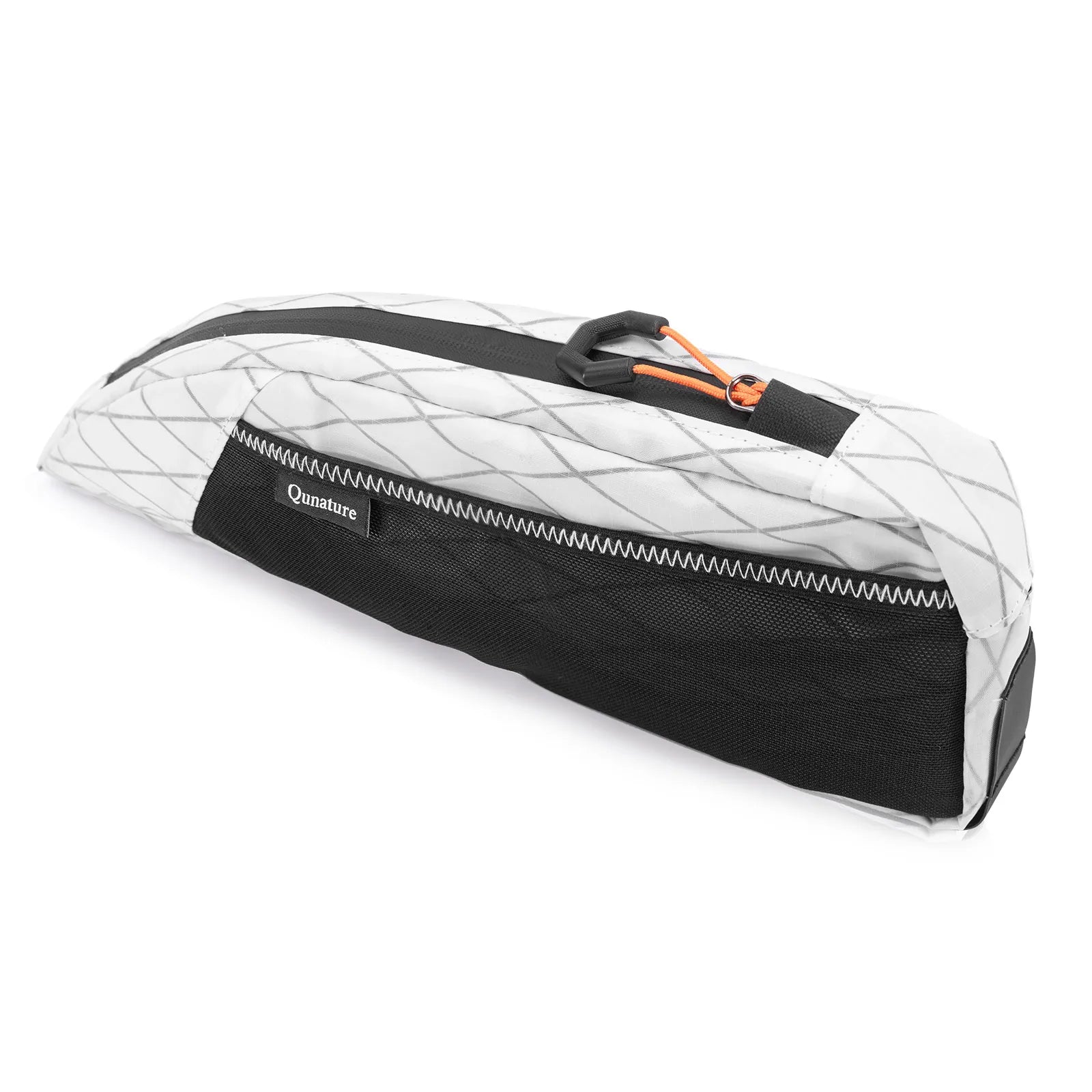 weisse fahrrad oberrohrtasche mit rastermuster