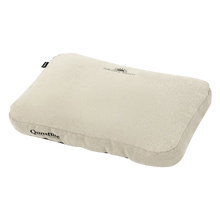 zweiseitiges campingkissen aus memoryschaum in beige