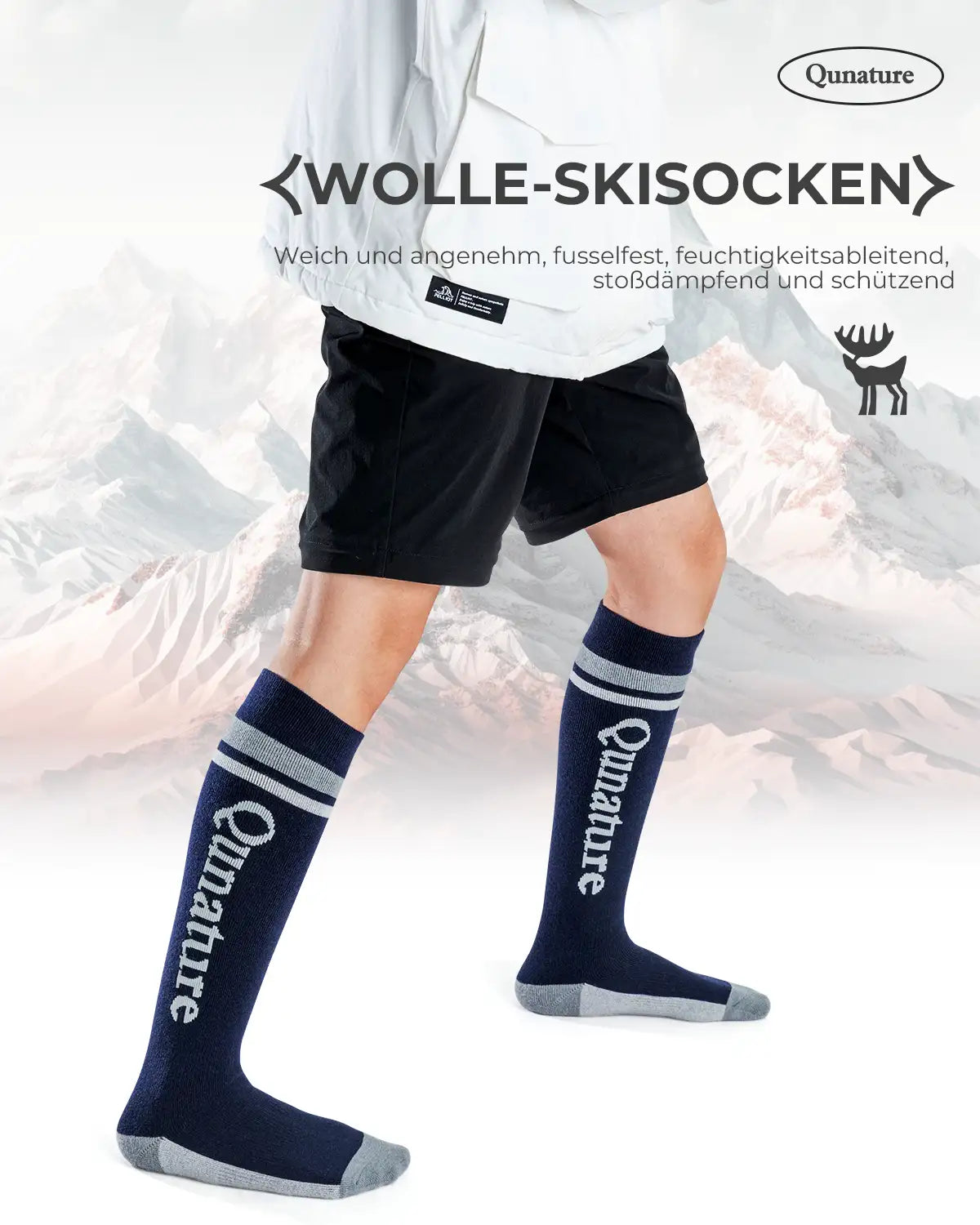 marineblaue skisocken im sportlichen winter-setting